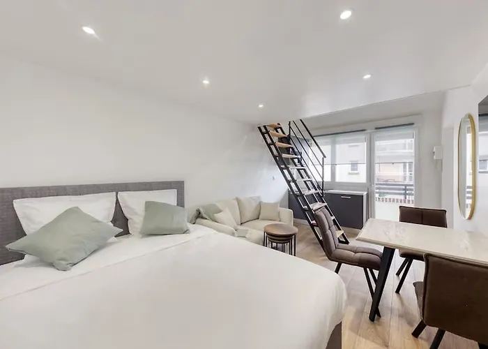 Luxueux Et Unique - Bobigny - Paris